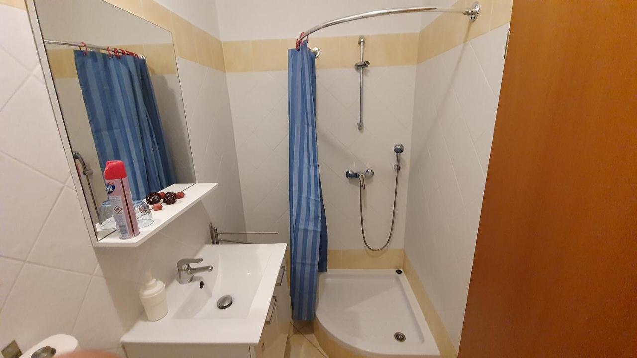 Apartmani Strigo 메덜린 외부 사진