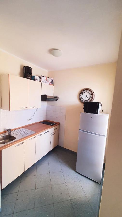 Apartmani Strigo 메덜린 외부 사진